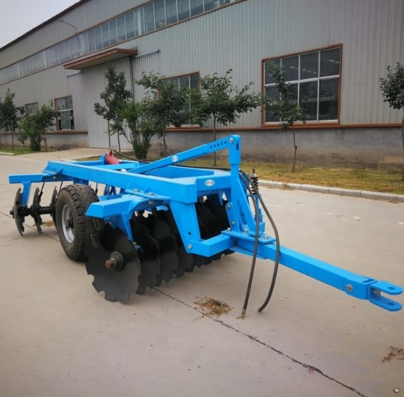 1BZ Bor çelik diskli yağ banyolu yataklı hidrolik disko tırmık