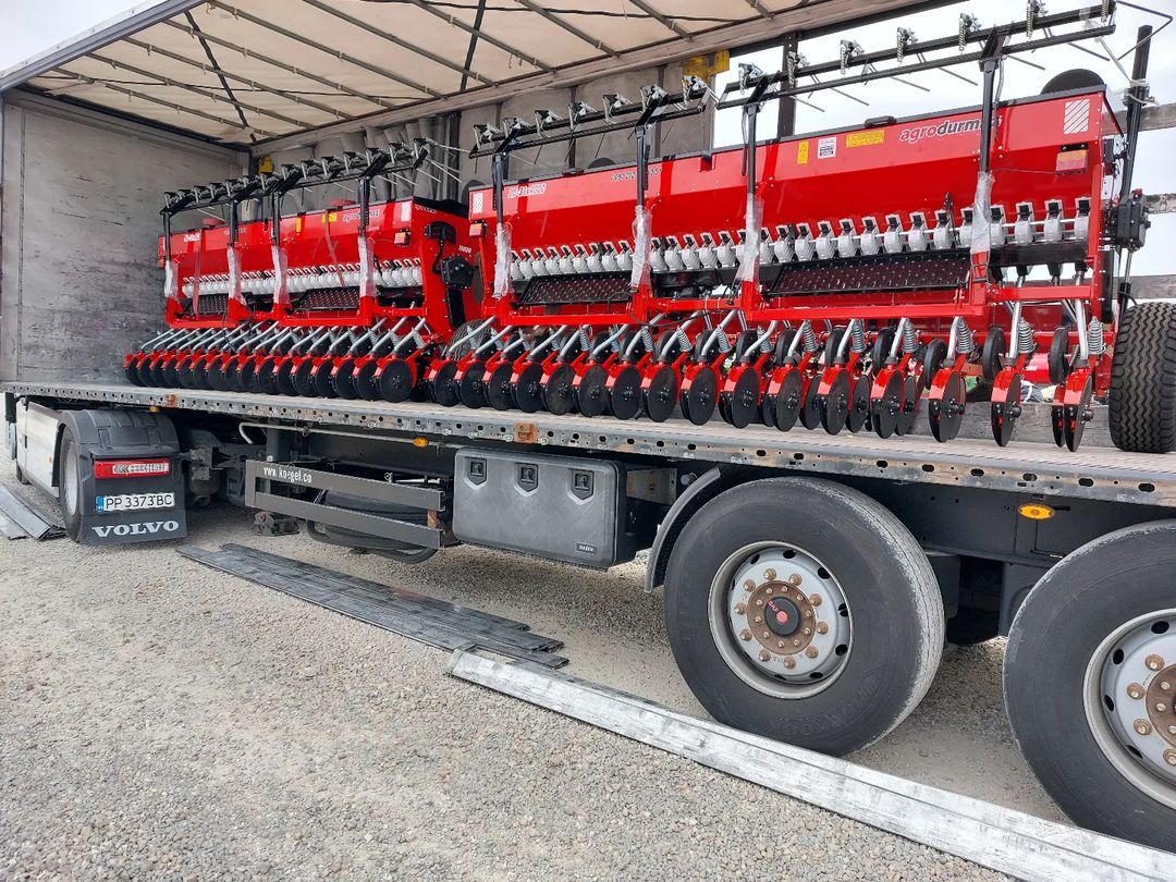 Close-up of a tractor hitch with an attachment