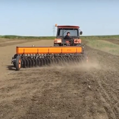 Sembradora de sésamo para motocultor Sesama sembradora de calidad montada en granja sembradora de sésamo de 24 filas conectada al Tractor