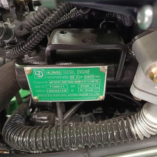 E-MARK TYPE TE SERIES 25 & 50 HP TRACTOR