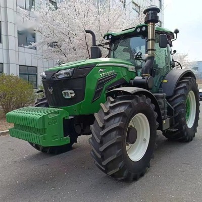 TS SERIES 200-260 HP TRACTOR (TTS2404 Series)