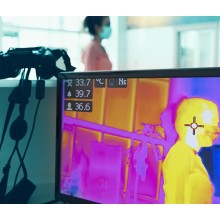 Application of Infrared Thermal Imaging Camera in Frontier Research of Tumor Photothermal Therapy