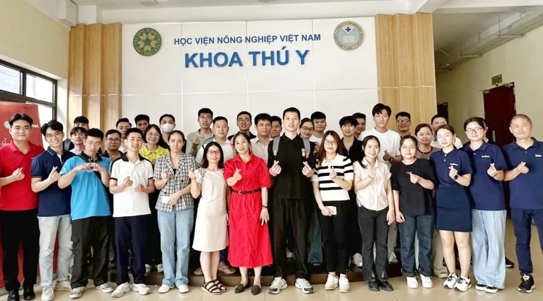 专业赋能·镜动双城:杰泰内镜越南培训燃爆现场,当地兽医师直呼:干货太猛!