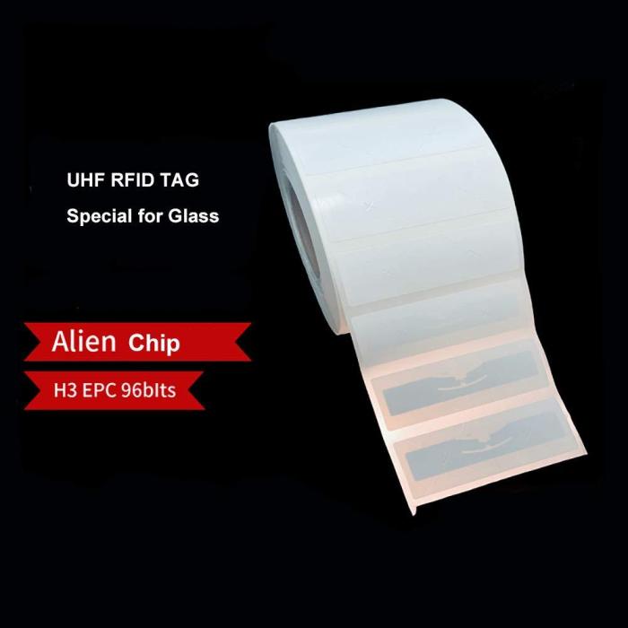 UHF RFID tags Yanzeo 860-925MHZ 9654 Tag 18m Long Range ISO18000-6C Vehicle Windshield tags Parking Access Control RFID label