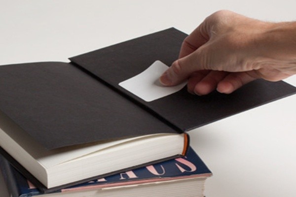 How Do RFID Electronic Tags Show Their Application Advantages in Book Management?