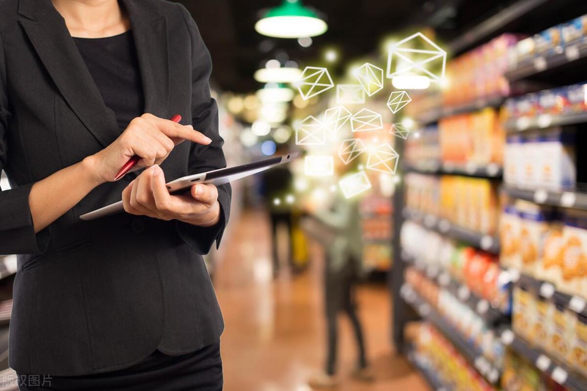 Revolutionizing Retail Operations with Smart RFID Technology