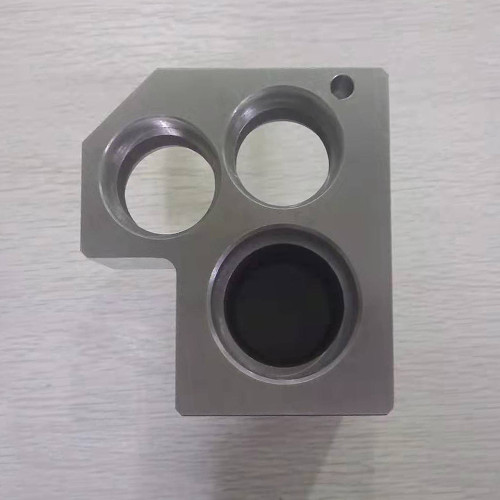 Customized MC mechanical parts processing, high-precision milling, wire cutting