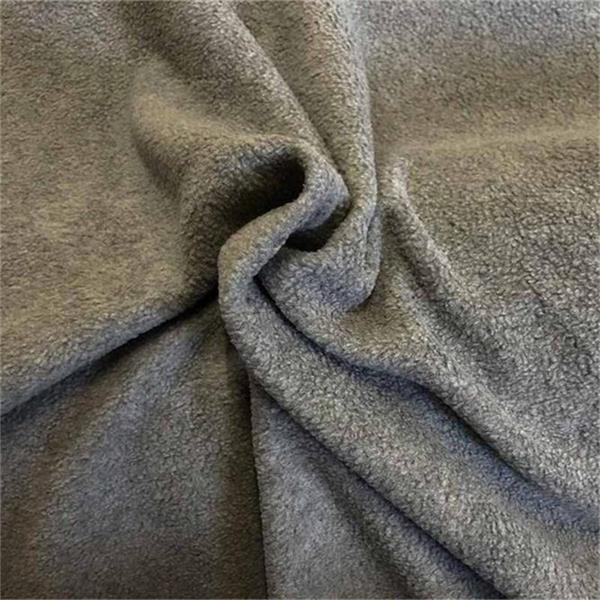 What Are the Precautions for the Maintenance of Polar Fleece Fabrics?