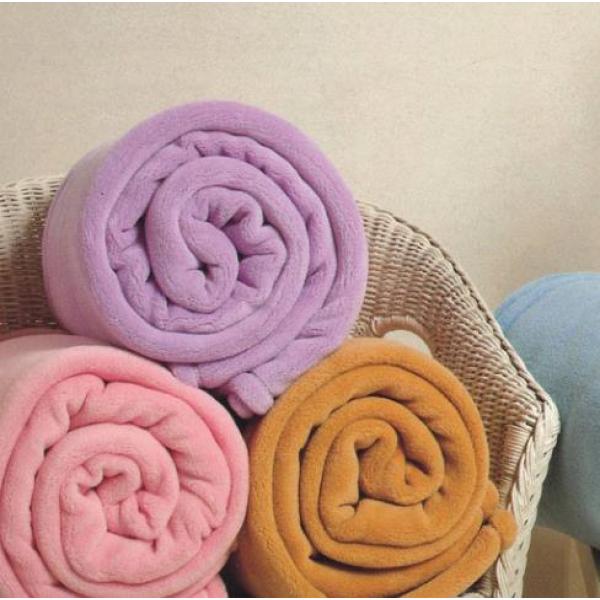 The Difference Between Polar Fleece Fabric and Woolen Fabric
