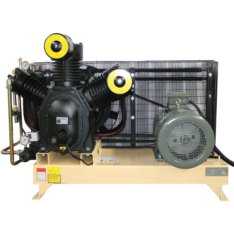 Medium pressure air compressor - PET bottle blowing air compressor