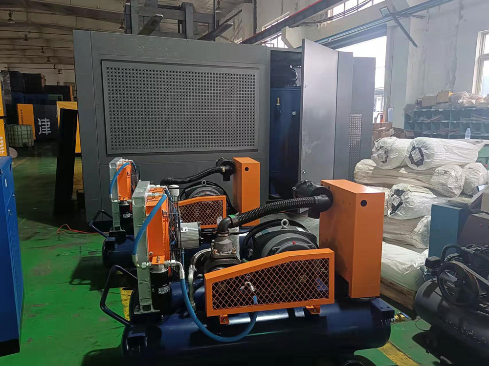 Oil cooled permanent magnet frequency conversion air compressor