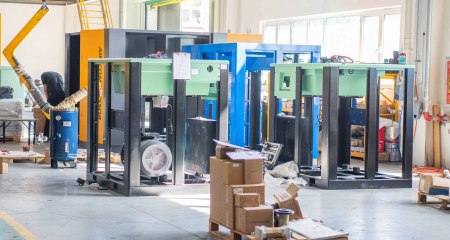 What are the benefits of using an oil-free air compressor?