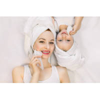 Daxin's Body Cleaning Wet Wipes: Categories, Features, Formulas, and Advantages