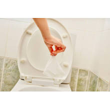 What are the advantages of Daxin wet toilet paper over toilet paper?