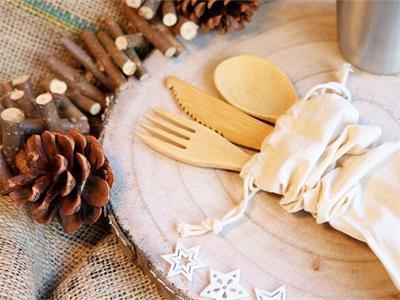 Why is Bamboo Tableware More and More Popular in Many Households?