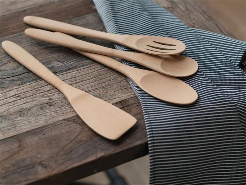 Compared with Plastic Tableware, What Are the Significant Advantages of Bamboo Tableware?