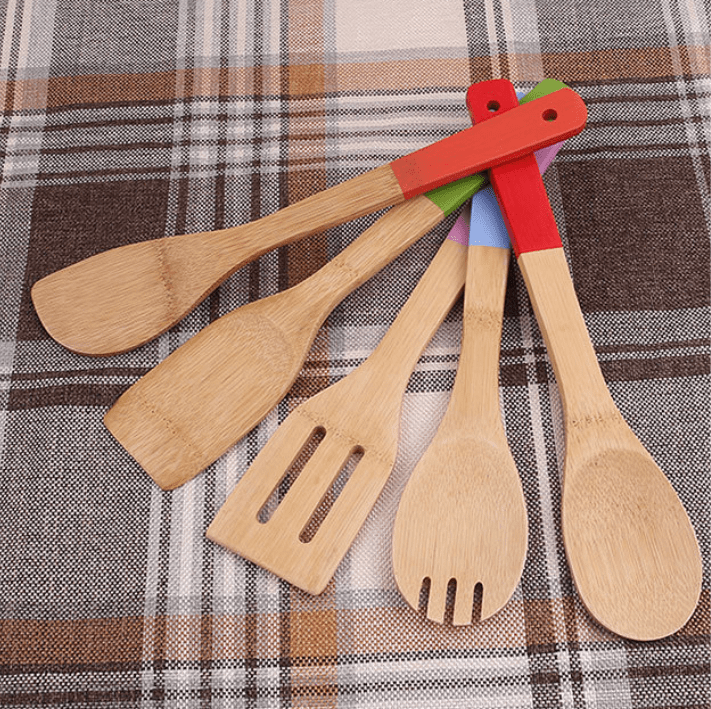 Why Bamboo Cutlery is Better for Your Kitchen?