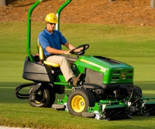 What are the Different Types of Lawn Mower Pulleys?