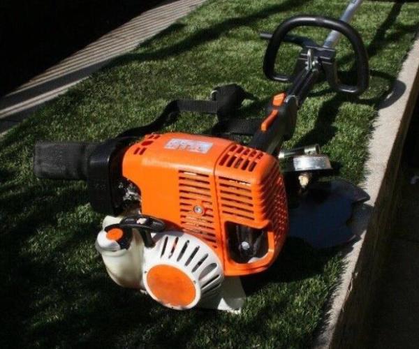 How to Maintain a Brushcutter Engine?