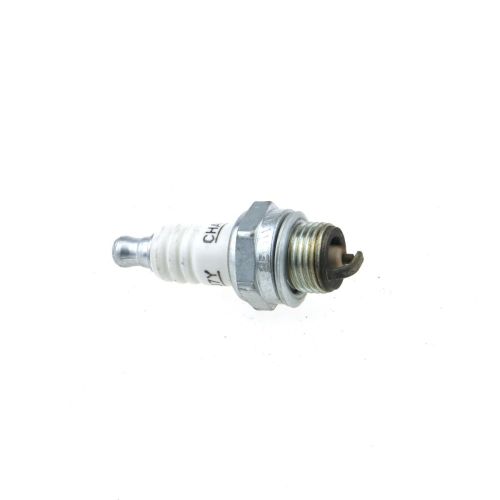 Chainsaw Spare Parts For Husqvarna Replacement 137 142 spark plug
