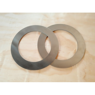 Machined titanium washer with square shape for fixed equipment