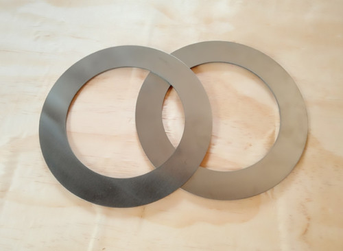 Machined titanium washer with square shape for fixed equipment