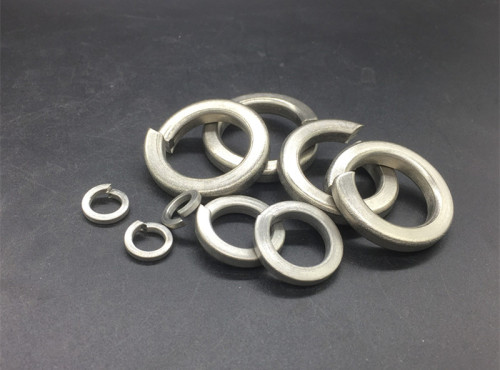 Machined titanium washer with square shape for fixed equipment