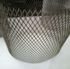 The difference and use of white titanium mesh and black titanium mesh.Baoji MMR is titanium mesh supplier.