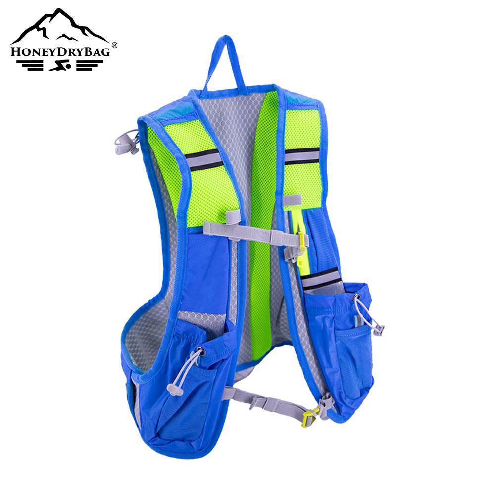 Made of waterproof nylon material, our hydration pack is more durable, wear-resistant, and scratch-resistant.