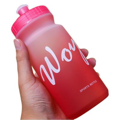 Sports Kettle with Foldable Design and Food Grade Silicone Material for Cycling Travel and Outdoor