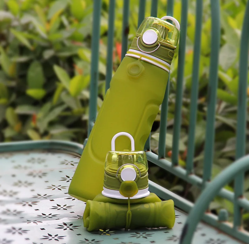 Factory-direct foldable silicone water bottle Food-grade BPA-free material, portable and eco-friendly