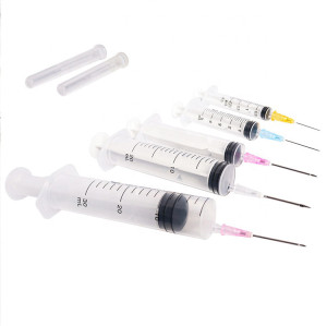 Disposable Luer Slip Sterile Syringe Hypodermic Disposable Syringe 20 ml with CE ISO and Needles