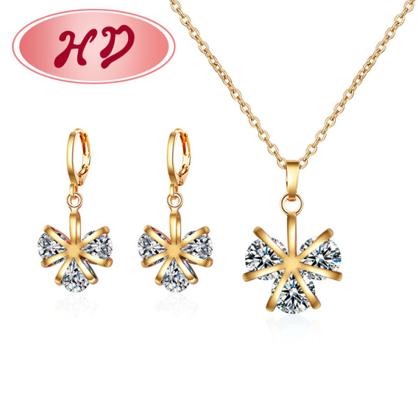 Wholesale Bridal Jewelry Sets| CZ Elegant Flower Rosette Pendant Necklace and Drop Earrings in 18K Gold| High-quality Accessories Women