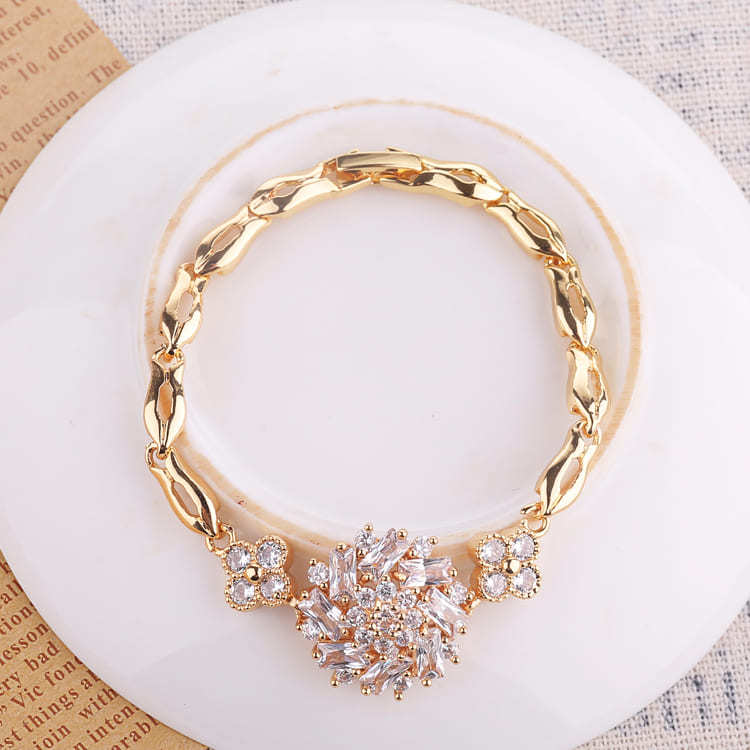 18 karat gold bracelets