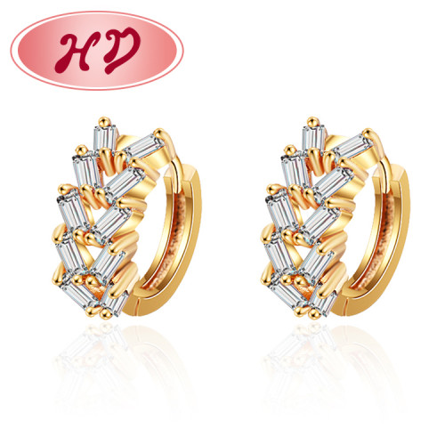 Cuztomized Wholesale Small Hoop Earrings| Cubic Zirconia Baguette Huggie Earrings Cluster| Cartilage Cuff Diamond Hypoallergenic 18k Gold Jewelry