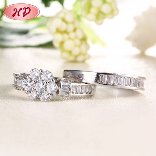 Customize White Gold Seven Stones Couple Rings| Eternal Love Flower Diamond Cubic Zirconia Charms | Couples Matching Rings for Wedding Engagement Anniversary