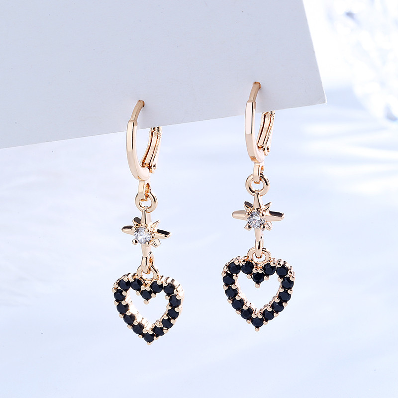 heart earring black