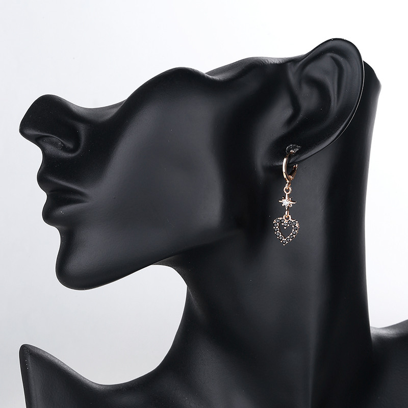 black hear drop earring