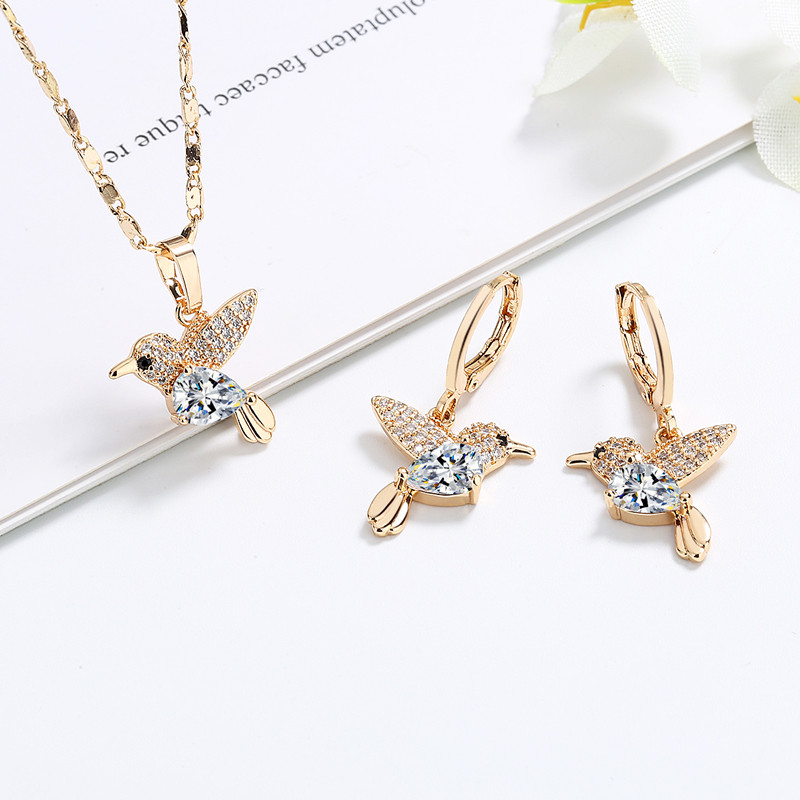 Dainty Shinning Swan Jewlry Set