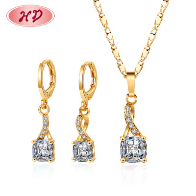 Joyas más vendidas en Amazon | Venta al por mayor CZ Simple Elegante Collar y Pendientes Colgantes Conjuntos de Joyas para Mujeres | Joyas chapadas en oro de 18 quilates con circonitas cúbicas AAA