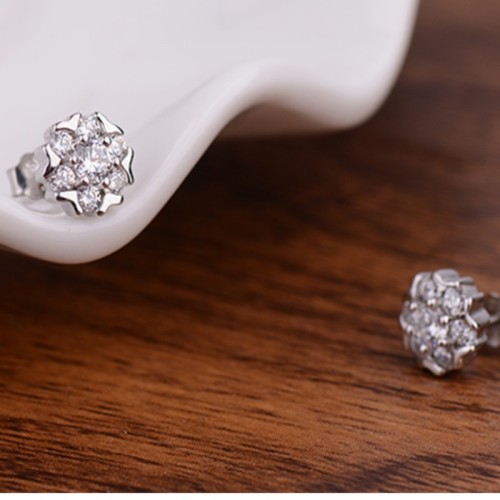 Ventajas de la Zirconia Cúbica sobre el Diamante