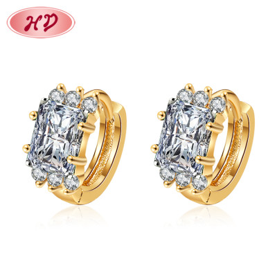 OEM & ODM Jewelry Manufacturer: Affordable Diamond Huggie Earrings with Customizable Design, 18k Gold Plated