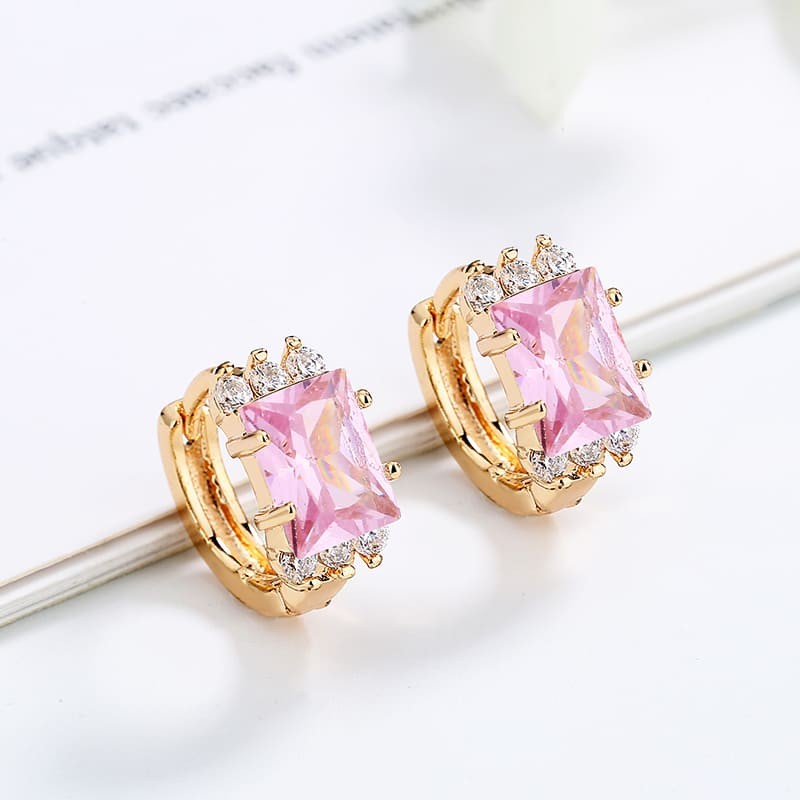 Bespoke One Stone Earring pink 1