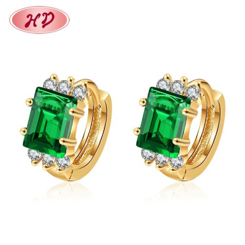 Custom Made In Stock Jewelry|  Single One Square Big Stone Cubic Zirconia Cheap Diamond Huggie Earrings Wholesale Supplier China| 18k Gold Plated on Brass Copper Alloy