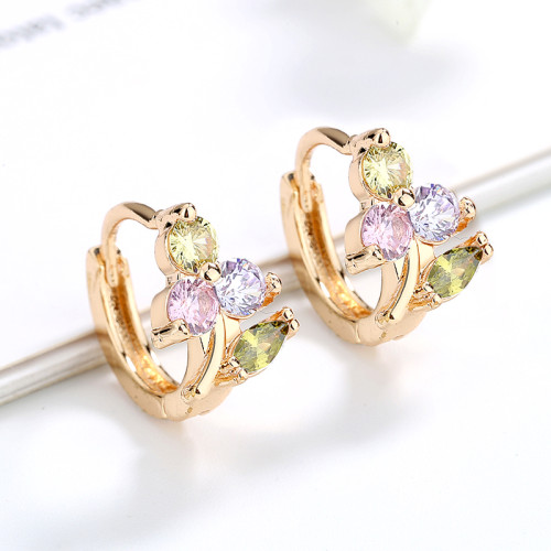 Wholesale Bulk Custom Zirconia Ear Piercing| New Creative Earrings Personalized Design Grape Brass Huggie Earring| 18k Gold Plated Brass Ear Rings for Women