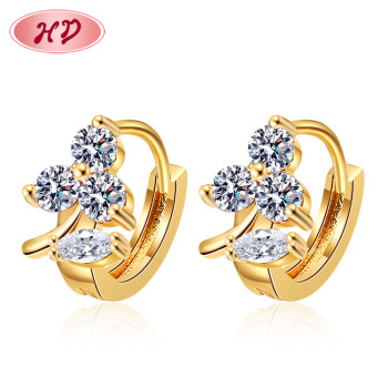 Wholesale Bulk Custom Zirconia Ear Piercing| New Creative Earrings Personalized Design Grape Brass Huggie Earring| 18k Gold Plated Brass Ear Rings for Women