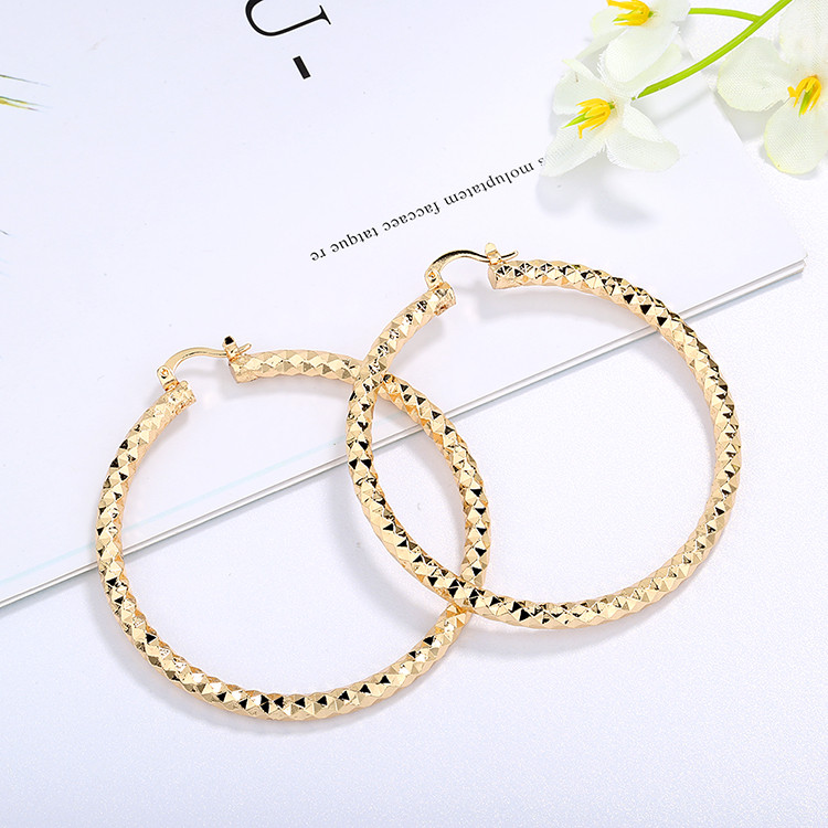 Large Hoop Earring Simple Design For Women 1