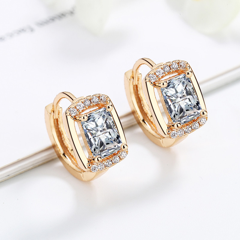 Fancy Cubic Zirconia Women Earring