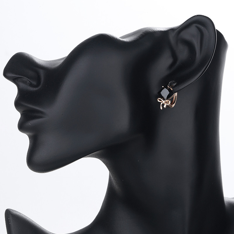 Bow Knock Black Zirconia Huggie Hoops Earring 3