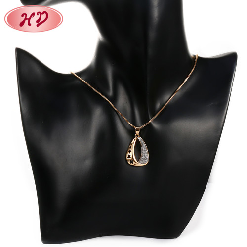 Minimalist Necklace and Earrings Elegant Jewelry Set Wholesale| Retro Luxury Design| 18k Plated Gold Zirconia Jewellery for Woman